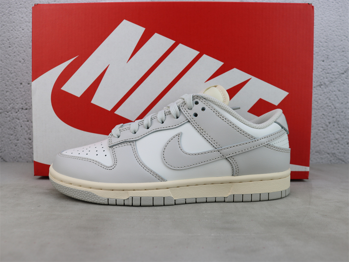 M Batch Nike Dunk Low WMNS Light Bone DD1503 107